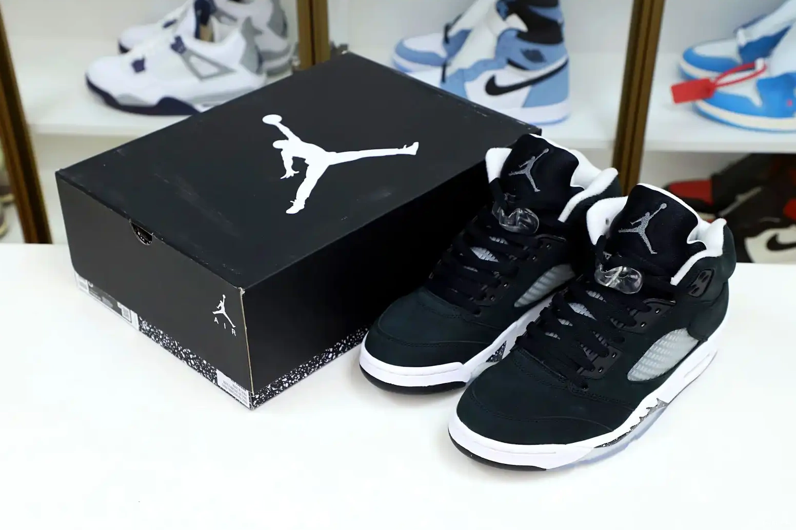 JORDAN RETRO Kimikick 2021 5 AIR 'OREO' 0612